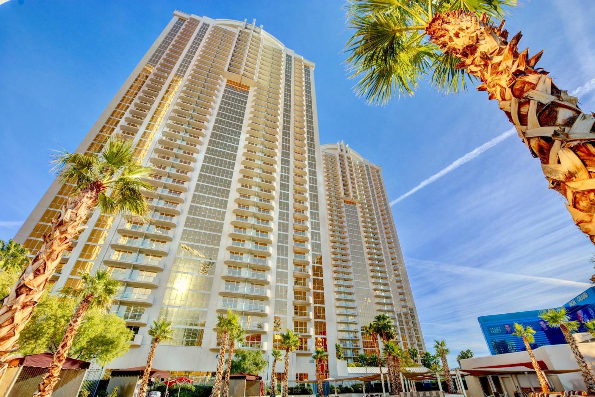 Strip View Suites - No Resort Fee ! Las Vegas Extérieur photo
